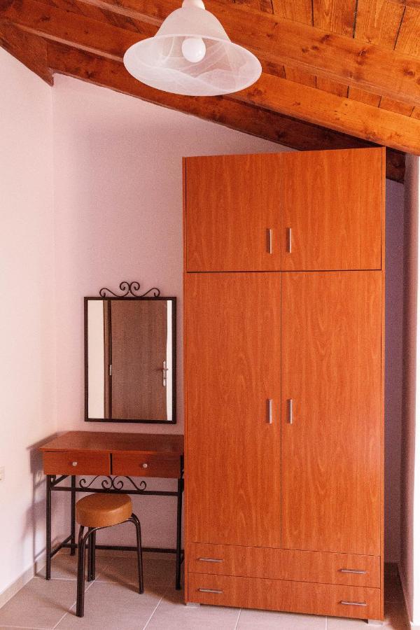 Notos Aggelos'S House מראה חיצוני תמונה